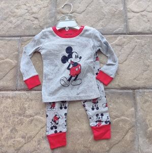 Nwt mickey mouse pajamas